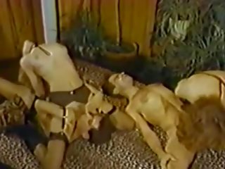 Rumah dari aneh keinginan 1985, gratis ketinggalan zaman dewasa klip menunjukkan 61